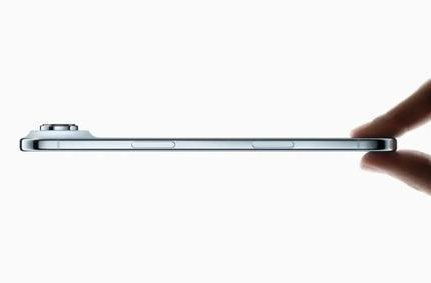 离石苹果维修点分享iPhone 17 Air自动关机电源故障解析 